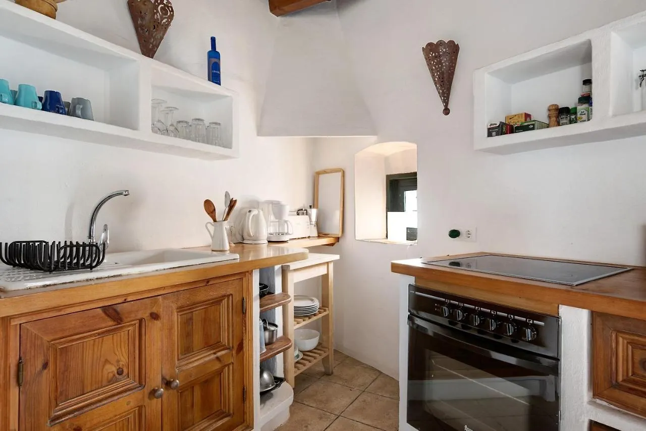 בית נופש הוילה וחר דה לה פרונטרה Sunny Rustic Townhouse