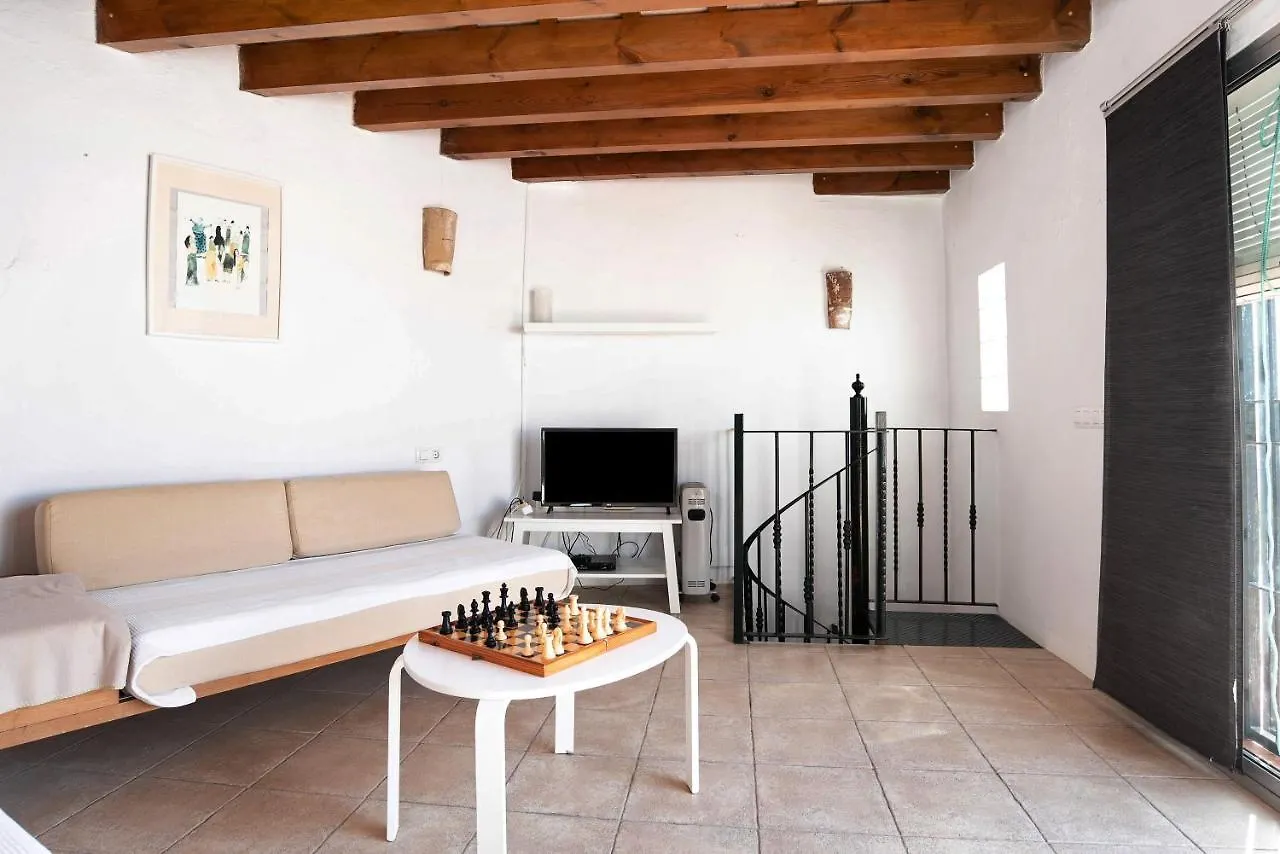 הוילה וחר דה לה פרונטרה Sunny Rustic Townhouse ספרד